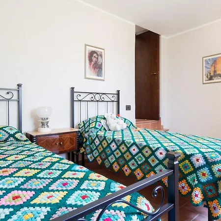 Casa Vacanza Il Sogno Di Franco Tatil Evi